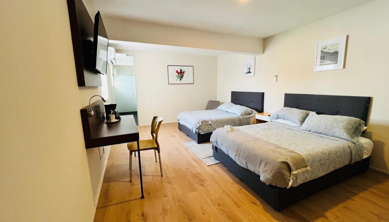 Suites Bauhaus Casa Blanca La Corregidora Екстер'єр фото