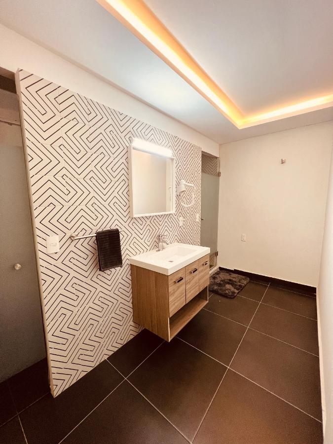 Suites Bauhaus Casa Blanca La Corregidora Екстер'єр фото